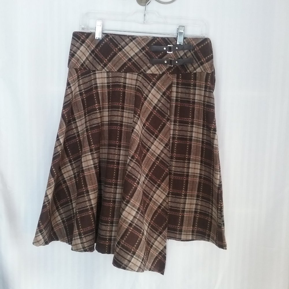 Vintage Brown, Tan and Black Kilt. Size 8.